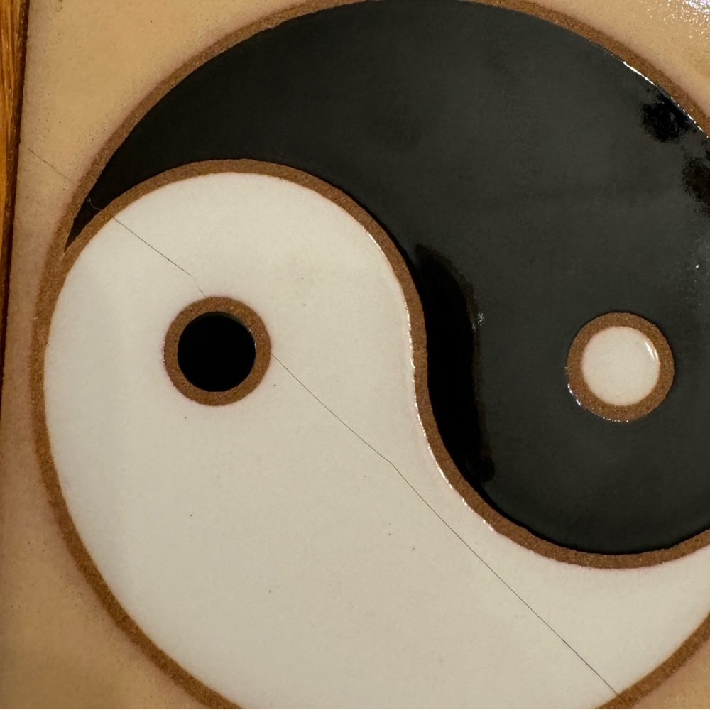 Vintage Arius Tile Co. 4in Yin Yang Ceramic Tile with Wooden Frame - Picture 3 of 6